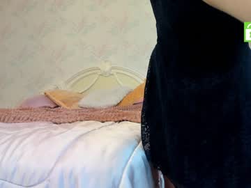 Nude cam girl vivien_cart image #2775004