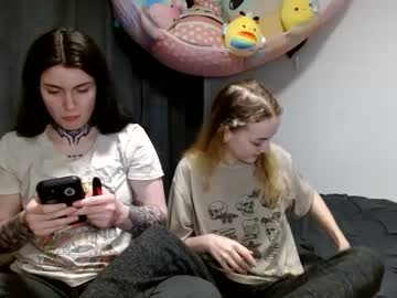Nude cam couple leanbeefpattywannabe image #6740771