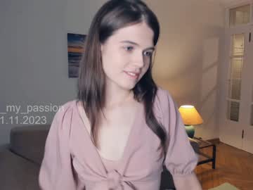 Nude cam girl look_my_passion image #5653062