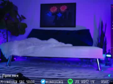 Nude cam girl lunaqueeeen image #2192973