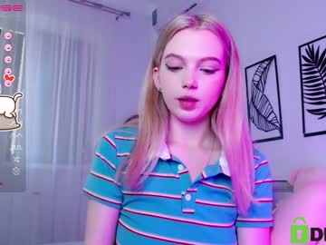 Nude cam girl small_blondee image #3365615