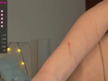 Nude cam girl icyprincesss image #389759