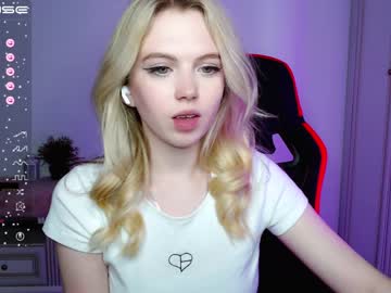 Nude cam girl small_blondee image #3797799