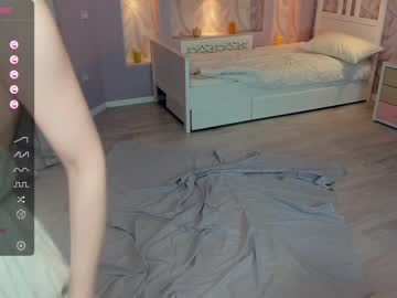 Nude cam girl gingers_hugs image #5936805