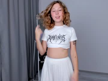 Nude cam girl lottie_shine image #2699203