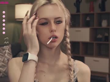 Nude cam girl audreycarvin image #6524391