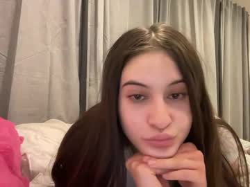 sophiekaine nude girls camming