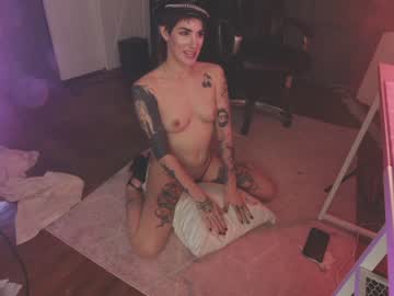 Nude cam girl aynmarie image #5389096