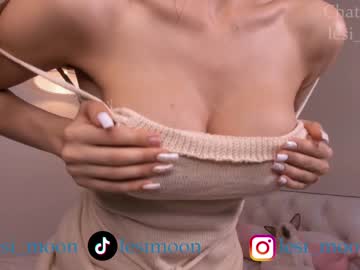 Nude cam girl lesi_moon image #6288014