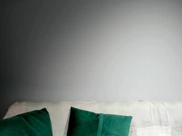 Nude cam girl aria_diaz image #4484330