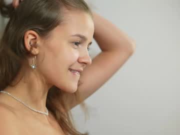 Nude cam girl eli_sun image #5363368