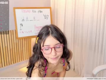 Nude cam girl little_effy18 image #3735257