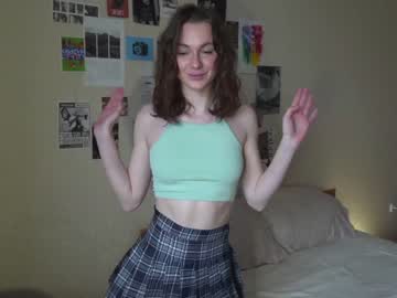 Nude cam girl daisy_mint image #4010595