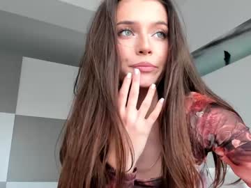 Nude cam girl isia_slay image #2935155