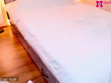 Nude cam couple hey_its_meow image #5392453