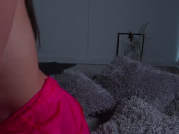 Nude cam girl houseofkei image #1832895