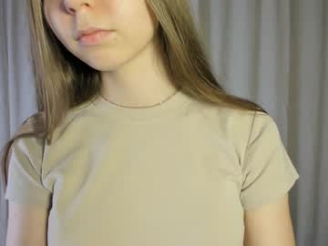 Nude cam girl janicereeves image #5214348
