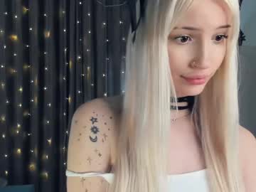 Nude cam girl erleneganter image #6077848
