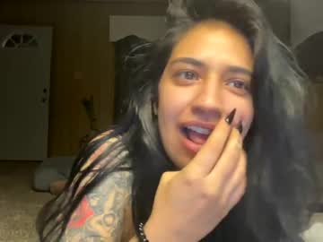 zoiimaybae22 nude girls camming
