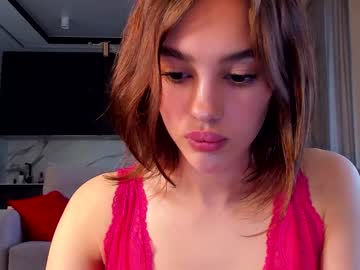 Nude cam girl angella_kleee image #2724932