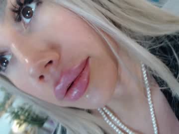 Nude cam girl marrylouanne image #3678345