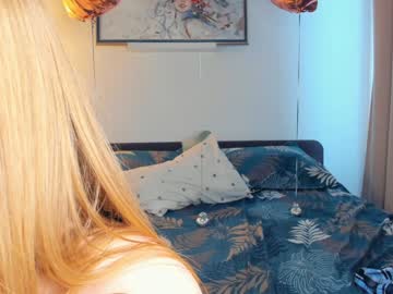 Nude cam girl sun_shiiine image #4757689