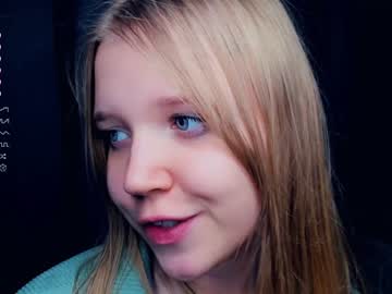 Nude cam girl hug_honestly image #5795802