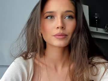 Nude cam girl isia_slay image #3294926