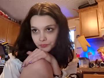 dinolover2022 nude girls camming