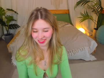 Nude cam girl milablush image #6211365