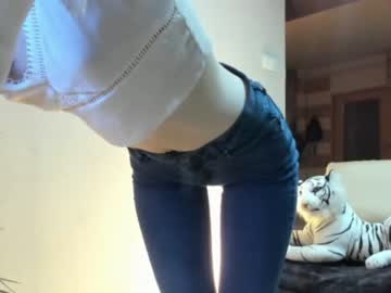 Nude cam girl sofiaandwonderland image #2479592