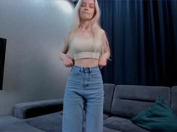 Nude cam girl cassie130505 image #6707582