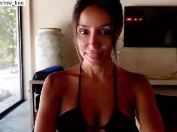 Nude cam girl miiiawallace image #4233021