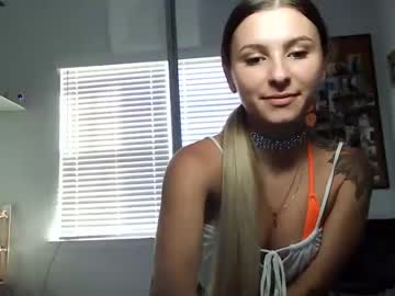 Nude cam girl raetre image #2930938