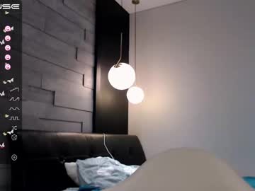 Nude cam girl small_blondee image #1947269