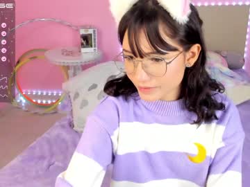 Nude cam girl little_effy18 image #2479476