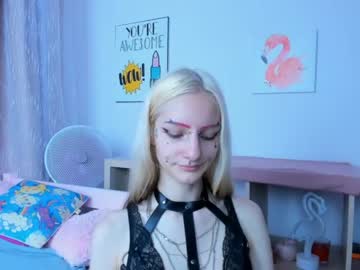 Nude cam girl erika__lodge image #2288627