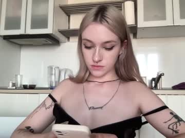 Nude cam girl crrystalluna image #5195632
