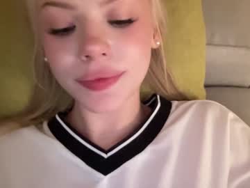 Nude cam girl sonyaplush image #3899654