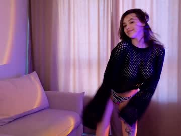Nude cam girl angella_kleee image #6696206