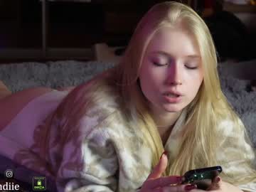 Nude cam girl bestblondiiecb image #5711223
