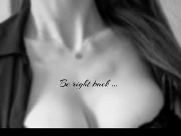 Nude cam girl _frenchgirl_ image #4404171