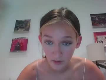 Nude cam girl avabear8 image #6958655