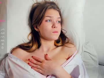 Nude cam girl lesi_weis image #5965736