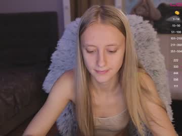 Nude cam girl angeellina image #154253
