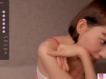 Nude cam girl bzzzme image #5054224