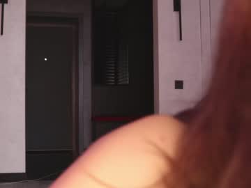 Nude cam girl angella_kleee image #4980263