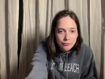 Nude cam girl lilyofthevalleyyyy image #3910318