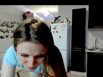 Nude cam girl molly_kisskiss image #4776683