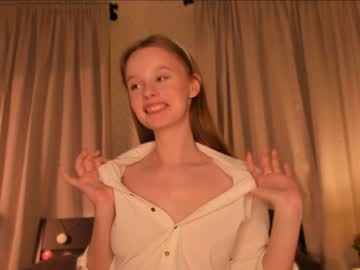 Nude cam girl aislyworld image #6447375
